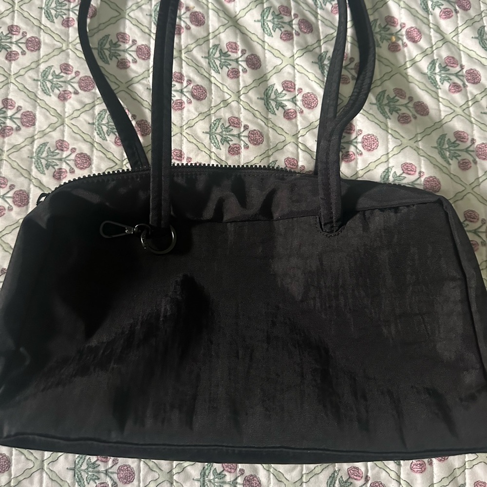 Baggy bowler bag